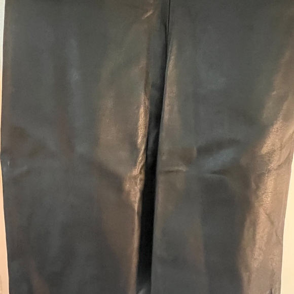 BCBG long leather skirt - Picture 14 of 14